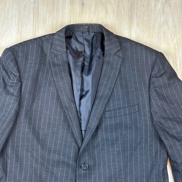 ASOS Classic Pinstripe Two Button Notched Lapel Lined Men's Blazer Jacket 46R - Picture 4 of 14